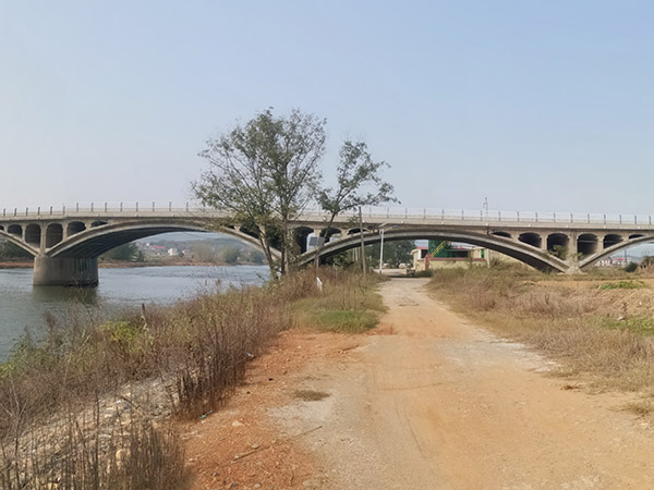 安平大桥施工案例