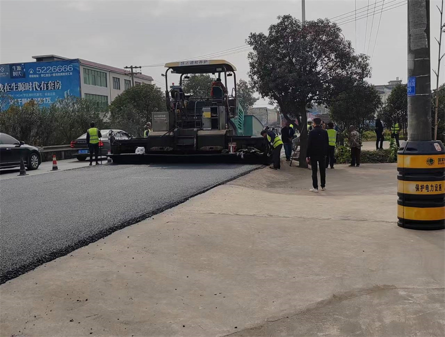 国道路面中修工程